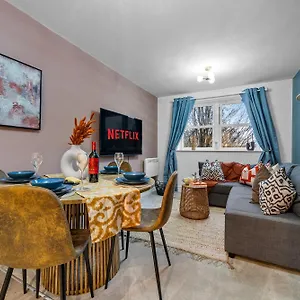  Apartment 1 Bedroom Chic, Centre, Cosy & Stunning In Southampton, Sleeps 4, Summer Special Offer - By Blue Puffin